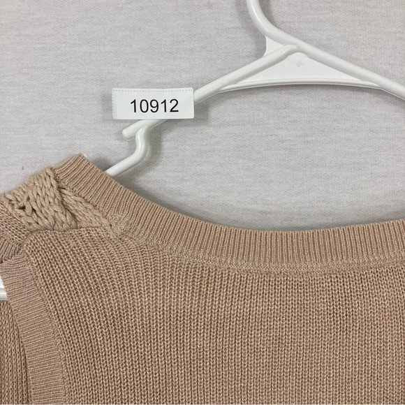 New White House Black Market Tan/Beige Cold Shoulder Soft Stretch Sweater XLP - Picture 9 of 9